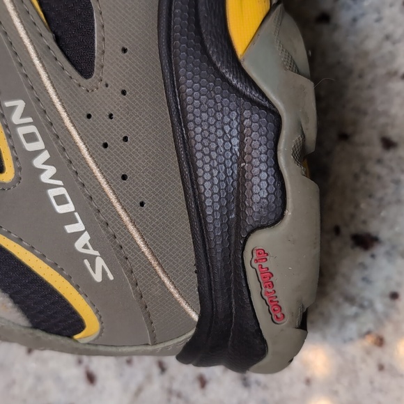 Salomon mid wrap hikers size USA 4 UK3.5 EUR 36 - Picture 9 of 9